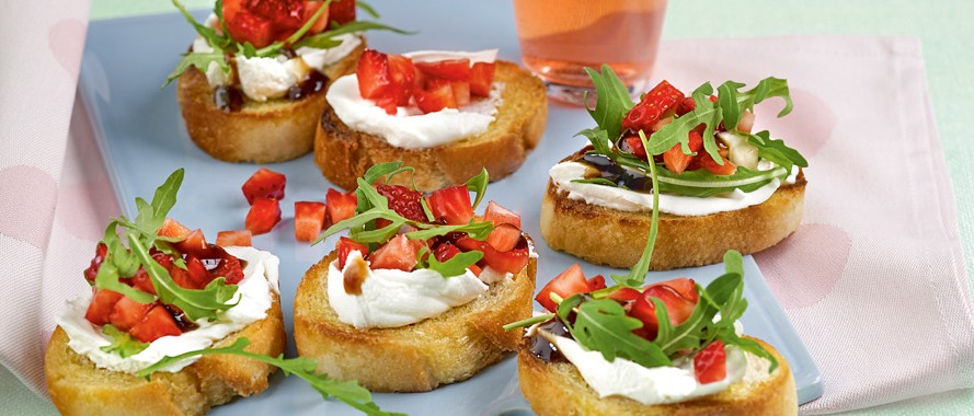 Erdbeer Bruschetta Rezept F R Crostini Spar Mahlzeit