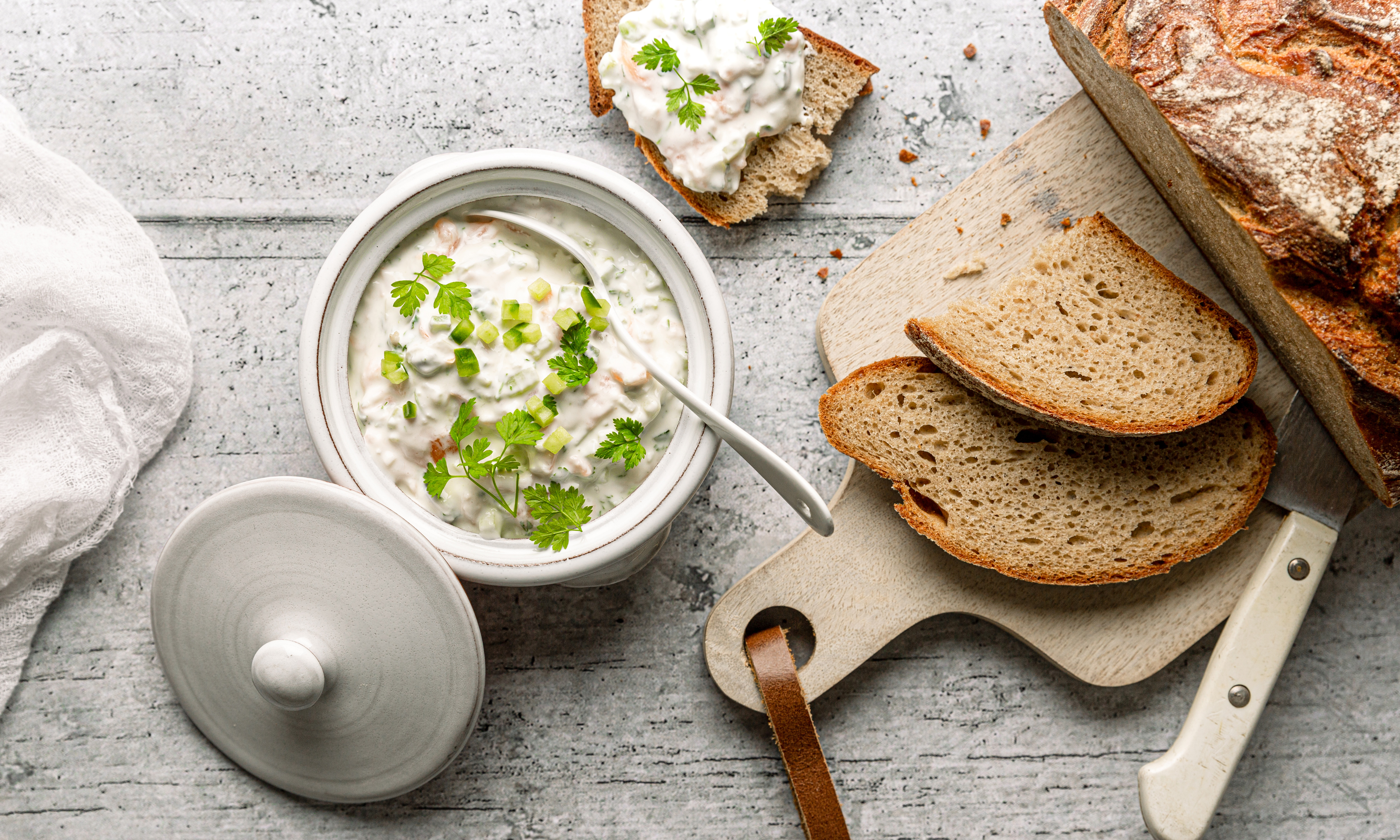 Lachsaufstrich mit Topfen und Gurke » Rezept | SPAR Mahlzeit!